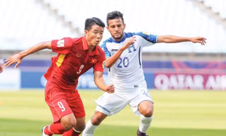 Kinh nghiệm quý thu được từ giải U20 thế giới sẽ giúp những cầu thủ trẻ như Đức Chinh phát huy hết khả năng ở chặng lượt về V-League năm nay. Ảnh: VSI.