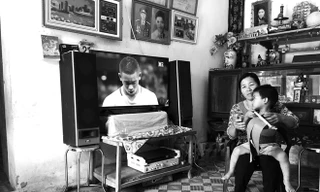 Được cấp điện lưới ổn định, đời sống người dân thôn Áng Bằng thay đổi rõ rệt.