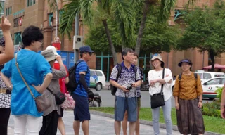 “Tour du lịch 0 đồng” ép khách mua giá cao