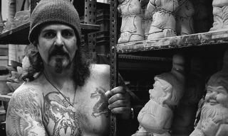 Lớp học vẽ trong tù