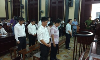 “Hoa hồng” và tội ác