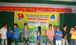 Một buổi sinh hoạt của CLB ở phường Xuân Hà. Ảnh: Hoài Văn