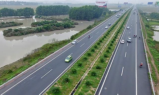 Lý do Bộ Xây dựng 'bác' đề xuất mở rộng cao tốc Hà Nội - Bắc Giang 8 làn xe