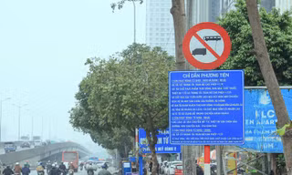 'Tối hậu thư' liên quan bất cập đèn tín hiệu, biển báo đường bộ 