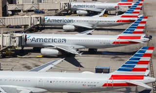 Sập hệ thống thông tin chuyến bay, American Airlines tê liệt 