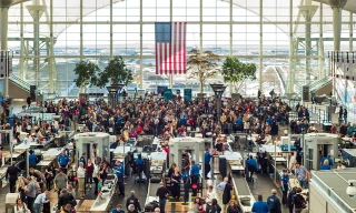 Hàng không, du lịch khủng hoảng nếu Mỹ cấm nhập cảnh?