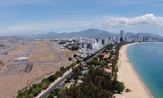 Bộ Quốc phòng không đồng ý lấy đất sân bay Nha Trang cũ làm bãi đậu xe