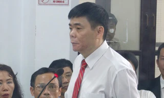 Xử luật sư Trần Vũ Hải: Đề nghị toà triệu tập công chứng viên làm thủ tục mua bán nhà đất