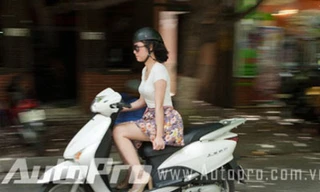 Những 'lỗi' cơ bản của chị em khi đi xe