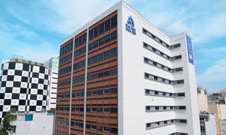 Điểm nhấn giáo dục: Đình chỉ giảng viên 'vòi' tiền sinh viên để nâng điểm