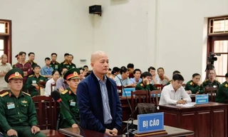 Út “trọc” từng bị tuyên án 12 năm tù về các tội “Lợi dụng chức vụ, quyền hạn khi thi hành công vụ” và “Sử dụng giấy tờ giả của cơ quan, tổ chức”