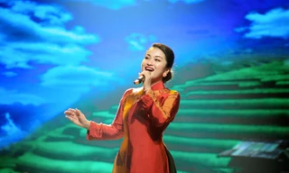 Giọng ca trẻ Tố Hoa 