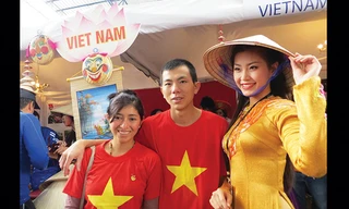 Người con tha hương và tiệm ăn Việt ở Ecuador