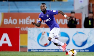 Tiền đạo Hoàng Vũ Samson 