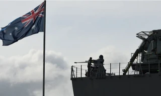 Tàu HMAS Canberra. Ảnh: AP