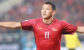 Anh Ðức từng lập cú đúp vào lưới CLB Hà Nội T&T trong trận tranh Siêu cúp bóng đá Quốc gia năm 2015. Ảnh: VSI