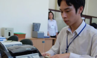 Dự trữ ngoại hối 73 tỷ USD cũng mới chỉ tương đương với khoảng hơn 14 tuần nhập khẩu. Ảnh: Nhật Minh 