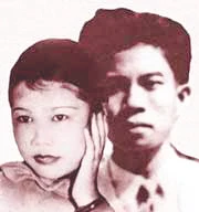 Vợ chồng Nguyễn Bính trước khi ông tập kết ra Bắc (1954) để vợ lại miền Nam 