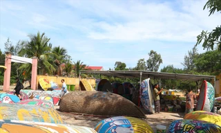 Con đường thuyền thúng đang được phục dựng lại