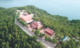 Hàng loạt đảo trên vịnh Bái Tử Long bị các đại gia chiếm giữ trái phép 