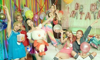 Nhóm nữ K-Pop có thành viên người Việt vừa ra mắt, netizen lắc đầu dự đoán sẽ sớm tan rã