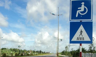 Quan tâm người khuyết tật mới ở...bảng hiệu