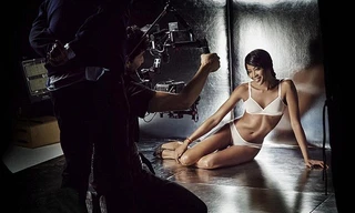 'Báo đen' Naomi Campbell chưa bao giờ thôi nóng bỏng