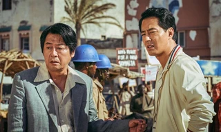 Rạp phim xứ Hàn hồi sinh: Phim mới của Jo In Sung đạt triệu vé chỉ sau 1 tuần công chiếu