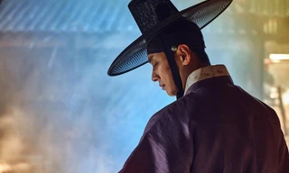 Sau ngoại truyện của Jeon Ji Hyun, "Kingdom" ra mắt phần riêng về "Thái tử" Joo Ji Hoon