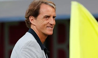 Mancini bảo vệ trò cưng, hết lời khen ngợi HLV Enrique trước đại chiến