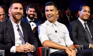 Messi muốn bầu danh hiệu Quả bóng vàng cho Neymar, ngó lơ Ronaldo