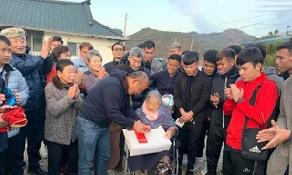 Mẹ của HLV Park Hang-seo qua đời ở tuổi 102