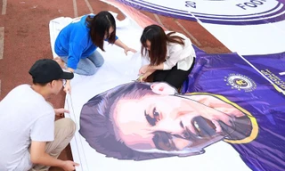 CĐV Hà Nội FC chuẩn bị món quà đặc biệt cho Quang Hải trong ngày chia tay