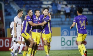 Trước trận Hà Nội - Nam Định, 19h15 ngày 15/10: Ác mộng của đội khách 