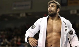 Huyền thoại võ thuật Brazil bị bắn chết tại hộp đêm