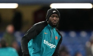 Vì sao Chelsea không cho Lukaku đá Champions League?