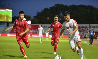 CLB Hải Phòng đá sân không khán giả, VPF vẫn sợ CĐV leo rào 