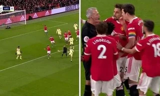 Vì sao bàn thắng của Smith-Rowe vào lưới MU được công nhận? 