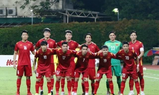 HLV Park Hang-seo giải thích lý do tiếp tục chọn Nguyên Mạnh thay vì Tấn Trường