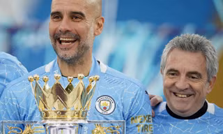 Pep Guardiola mất 'cánh tay phải' trước mùa giải mới 