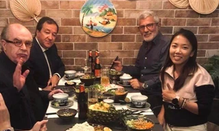 Huỳnh Như hội ngộ 'Người đặc biệt' của bóng đá Việt Nam tại Bồ Đào Nha 