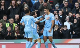 Rodri 'nã đại bác', Man City diệt gọn Everton