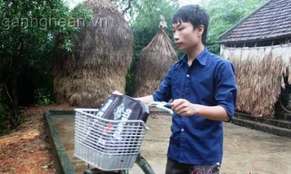 Nam sinh xứ Nghệ cứu người trong lũ dữ