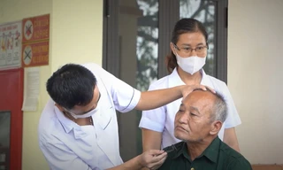 Thương binh Mai Trọng Bái (SN 1937), người cao tuổi nhất tại Trung tâm Chăm sóc, nuôi dưỡng người có công tỉnh Thanh Hoá.