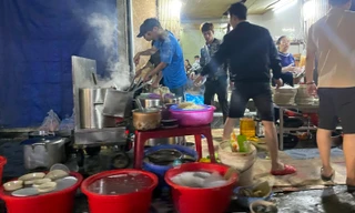 Nhếch nhác phố ẩm thực ở trung tâm Hải Phòng