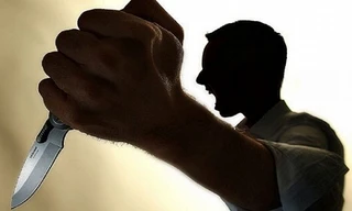 Nam nhân viên sân golf đâm nữ đồng nghiệp rồi tự sát