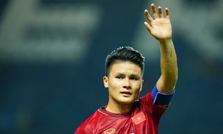 Tiền vệ Quang Hải.