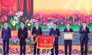 Hải Phòng đón nhận danh hiệu ‘Thành phố Anh hùng’