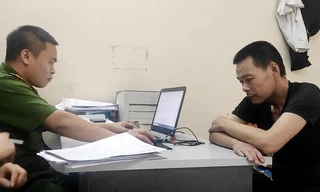 Cặp vợ chồng ở Hải Dương đục tường nhà để bán ma túy