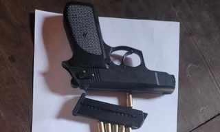 Khẩu súng liên quan vụ bảo vệ tàu khai thác cát bắn chỉ thiên, đe dọa ngư dân.